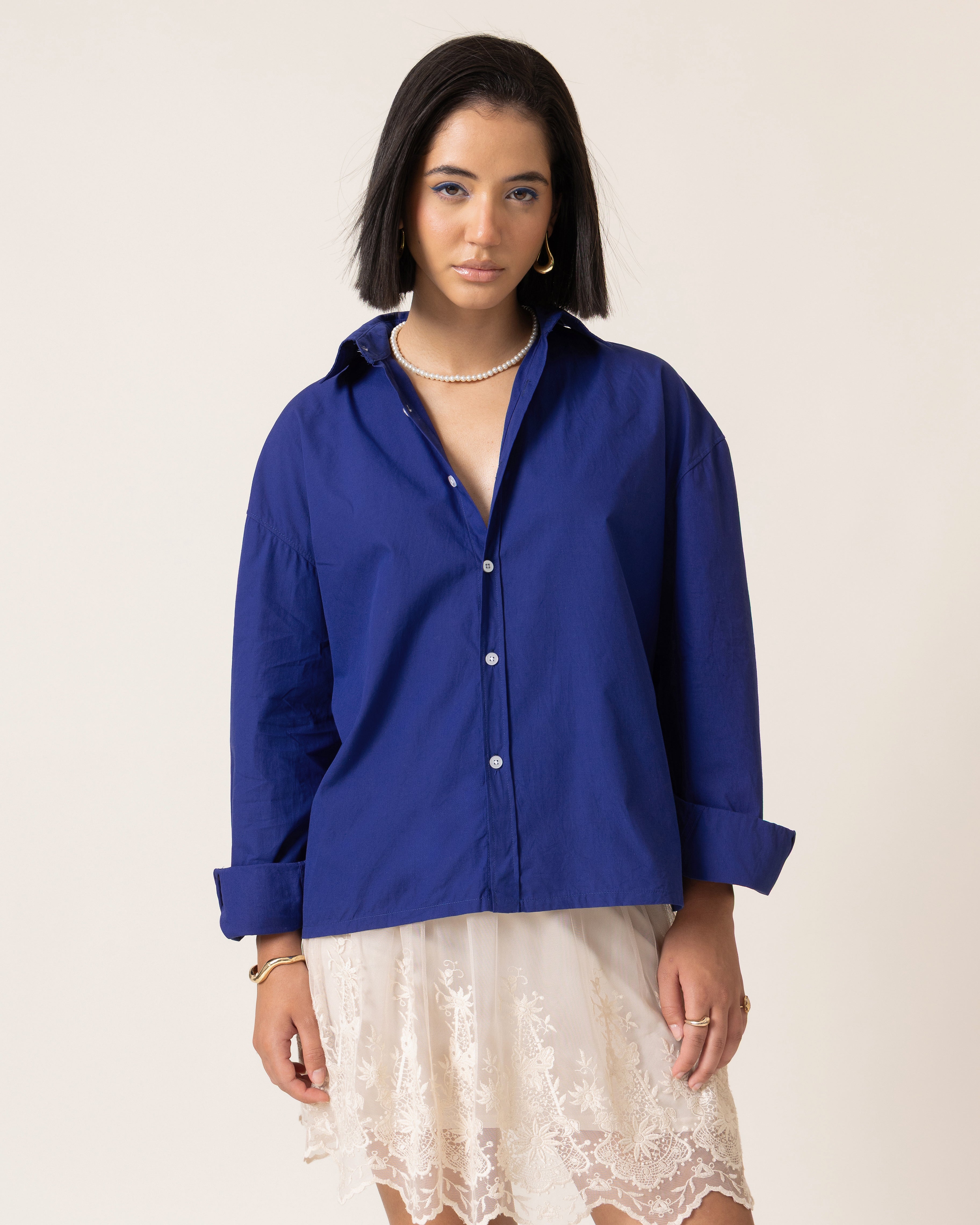 Stay Lowkey Cropped Shirt