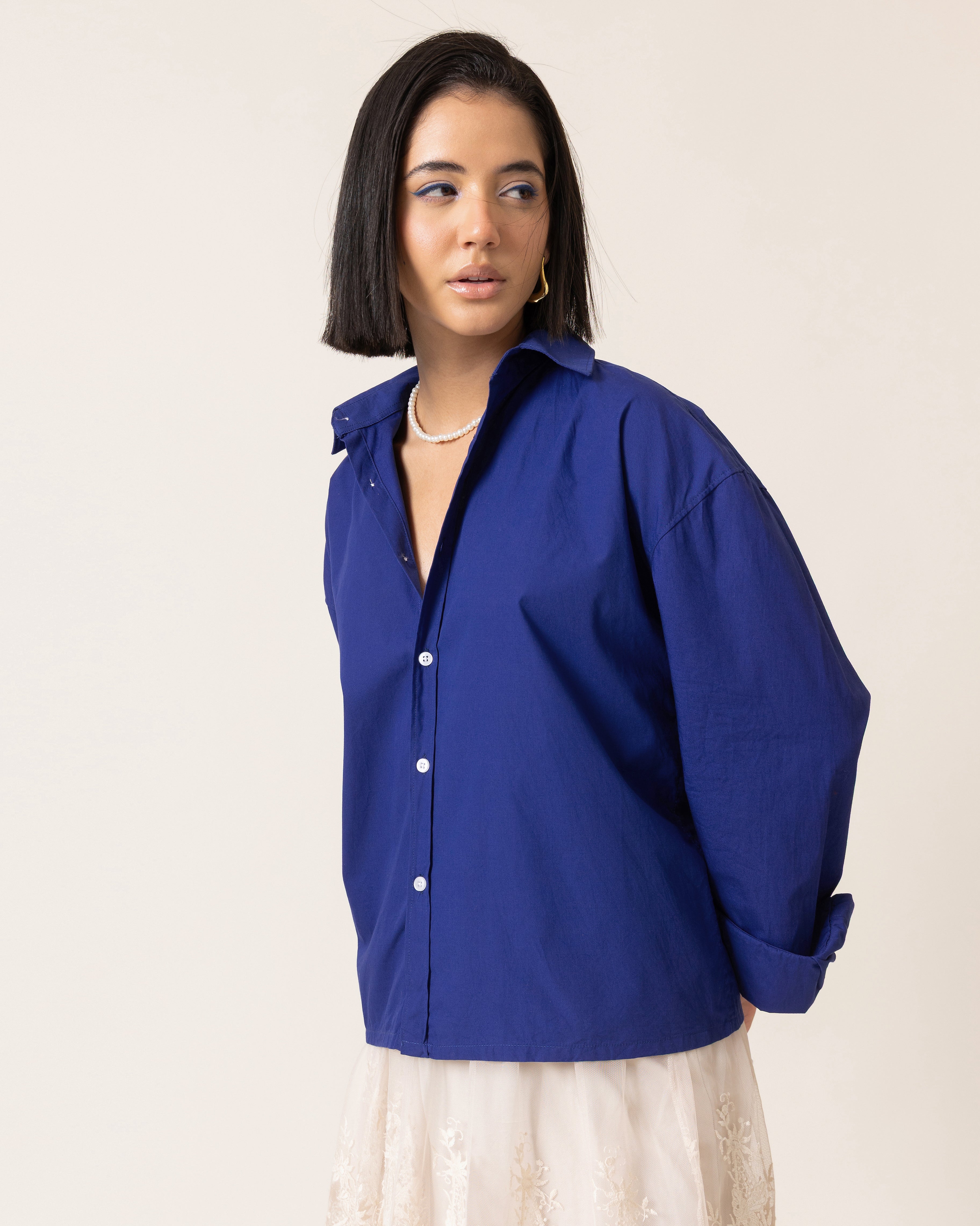 Stay Lowkey Cropped Shirt